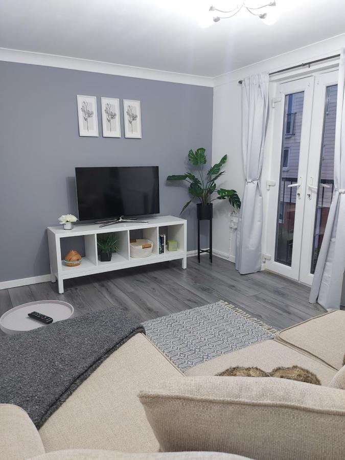 Lovely 1-Bedroom Condo With Parking On Premises Minworth Exterior photo